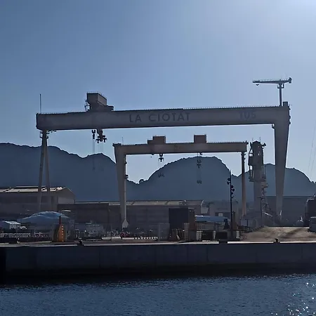 Ete Indien - Plage - Wifi - Host Provence *